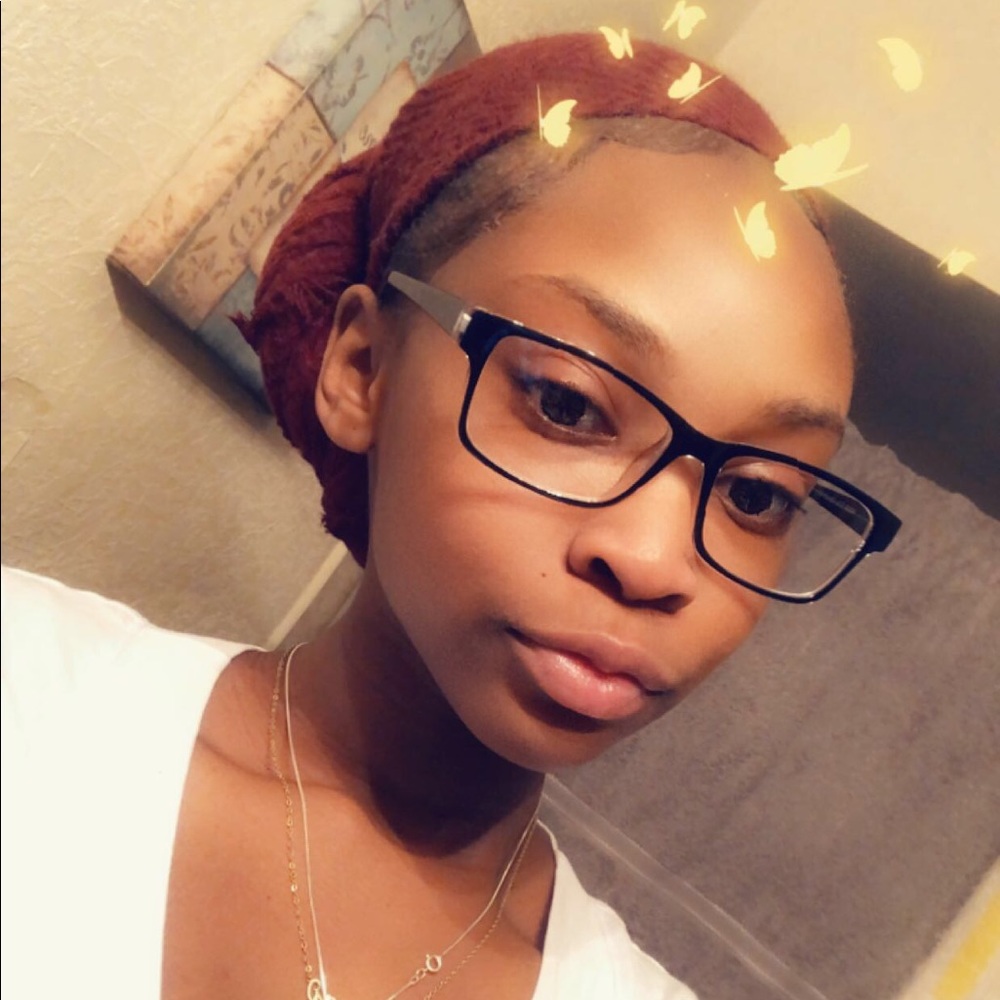 Meet your Posher, Kinaya